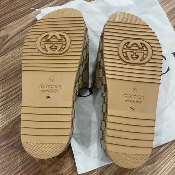 Gucci Angelina Slides Small G design - Picture 3 of 3